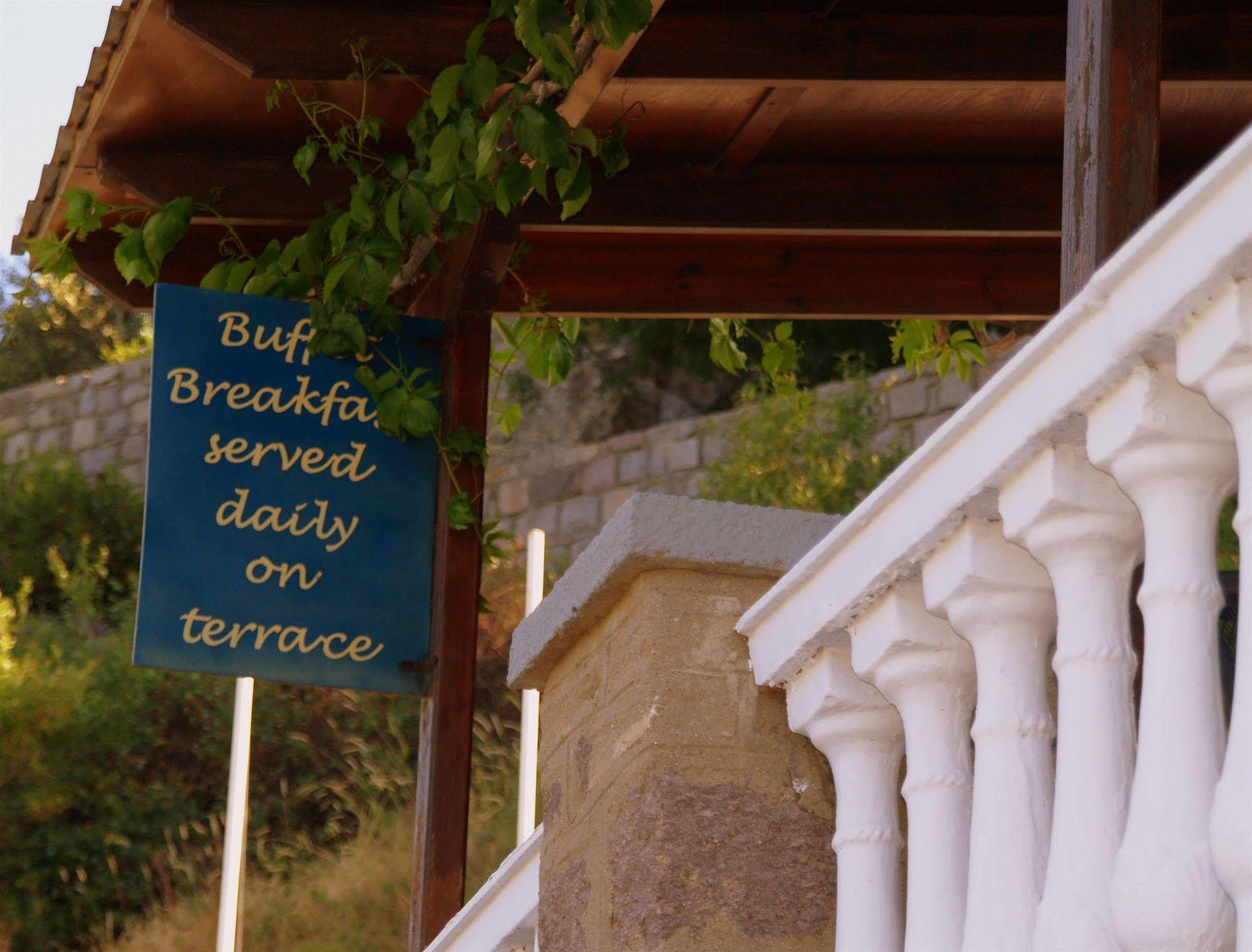 Blue Bay Hotel Скала Экстерьер фото